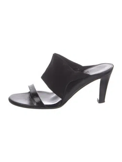 Pre-owned Ferragamo Leather Slides In Black