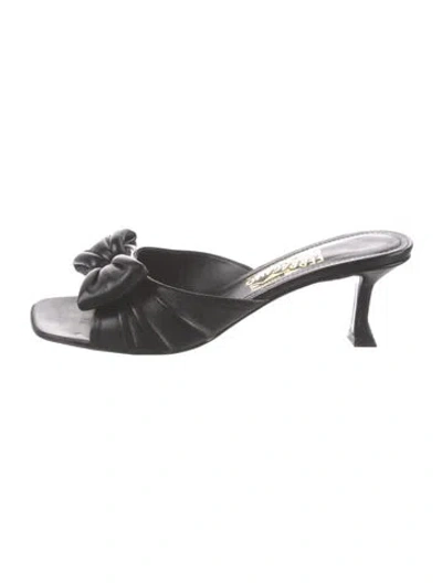 Pre-owned Ferragamo Leather Slides In Black
