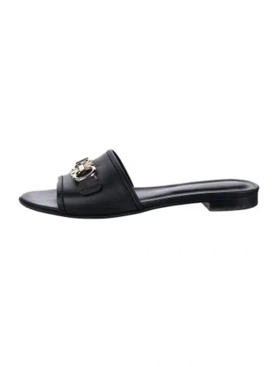 Pre-owned Ferragamo Leather Slides In Black