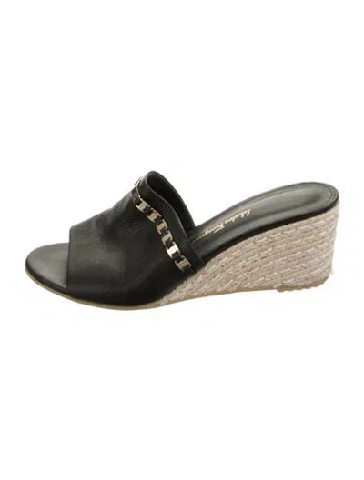 Pre-owned Ferragamo Leather Slides In Black