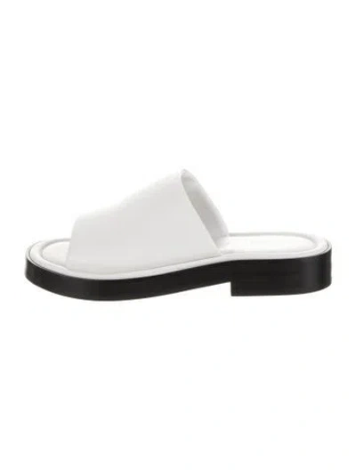 Pre-owned Ferragamo Leather Slides In Black/white