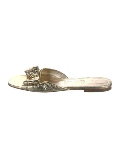 Pre-owned Ferragamo Leather Slides In Gold