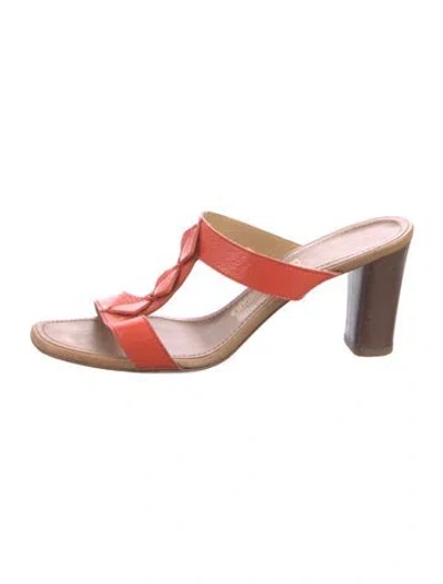 Pre-owned Ferragamo Leather Slides In Orange