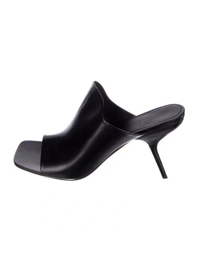 Pre-owned Ferragamo Leather Slides W/ Tags In Black