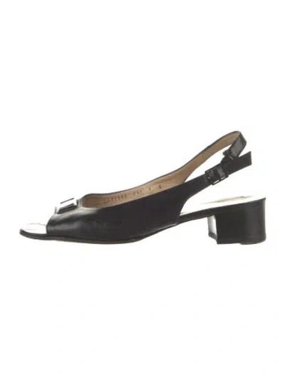 Pre-owned Ferragamo Leather Slingback Pumps In Black