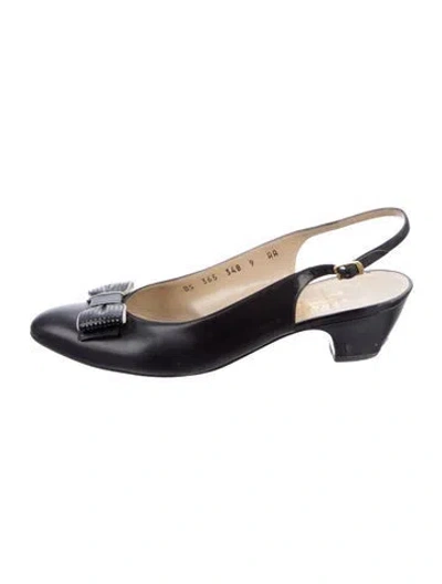 Pre-owned Ferragamo Leather Slingback Pumps In Black