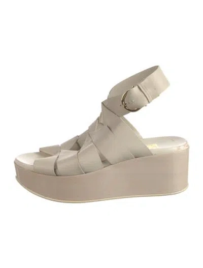 Pre-owned Ferragamo Leather Slingback Sandals In Neutral
