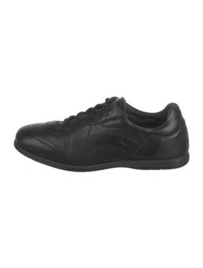 Pre-owned Ferragamo Leather Sneakers In Black