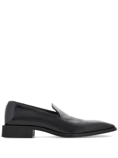 Ferragamo Loafer Mit Eckiger Kappe In Black
