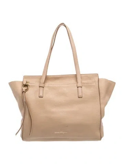 Pre-owned Ferragamo Leather Tote In Neutrals
