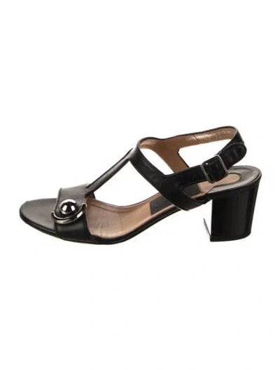 Pre-owned Ferragamo Leather T-strap Sandals In Black