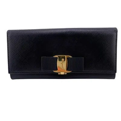 Pre-owned Ferragamo Leather Wallet (bi-fold) () In Black
