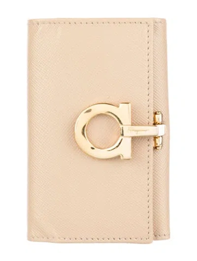 Pre-owned Ferragamo Leather Wallet In Gold
