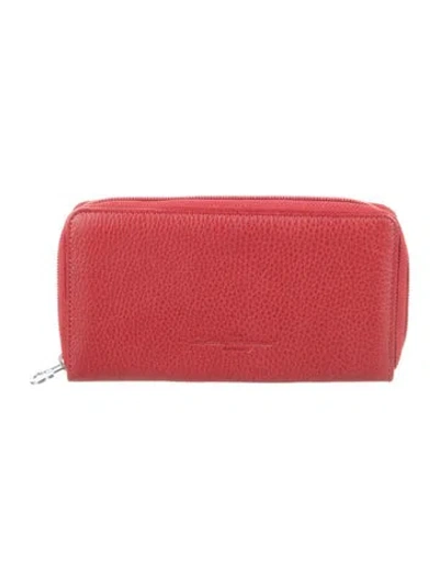 Pre-owned Ferragamo Leather Wallet In Red