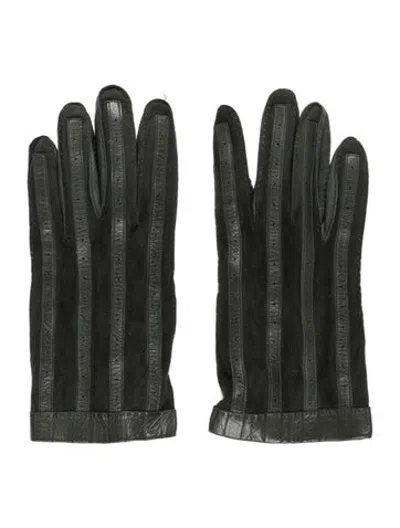 Pre-owned Ferragamo Leather Winter Gloves In Green