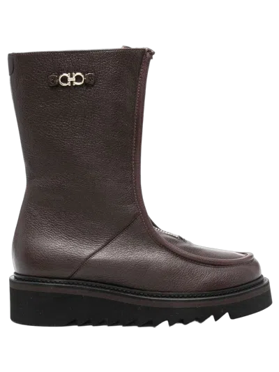 FERRAGAMO FERRAGAMO LEATHER WITH GANCINI HARDWARE ANKLE BOOT