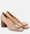 Ferragamo Lena Bow-detail Leather Pumps In Beige
