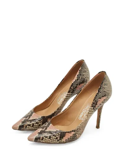 Pre-owned Ferragamo Lienna Studded Pumps In Neutral