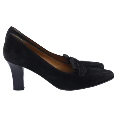 Ferragamo Loafer Accent Pumps In Black Suede
