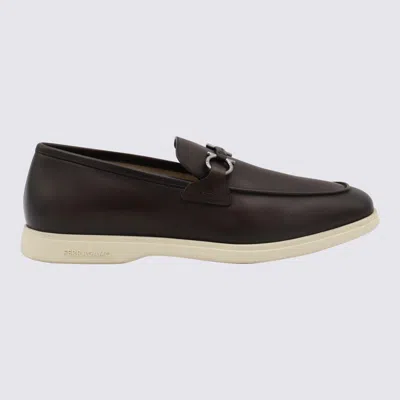 Ferragamo Gancini Decorative Loafers In Black