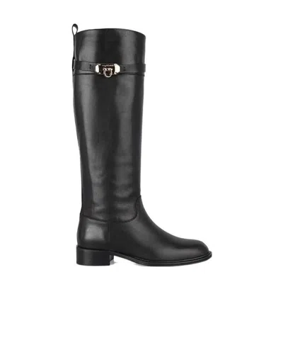 Ferragamo Logo Boots In Black