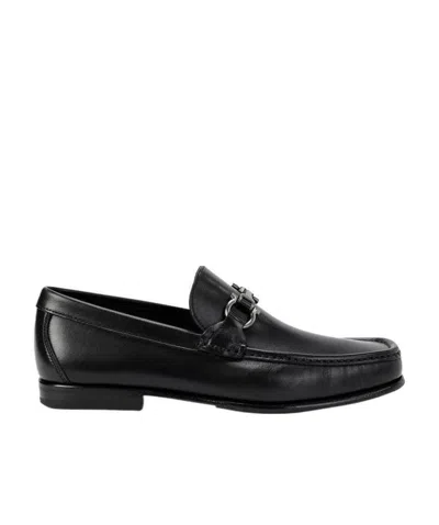FERRAGAMO LOGO BUCKLE BUSINESS CASUAL SHOES