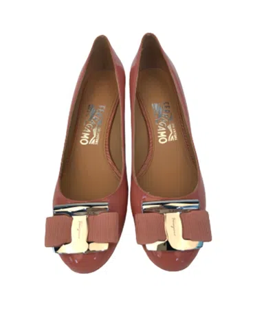 Ferragamo Logo Details High Heels In Brown