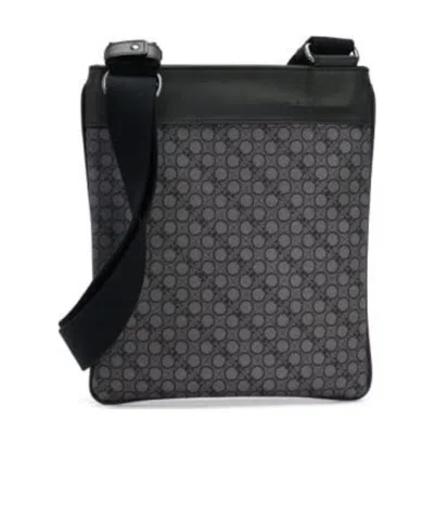 Ferragamo Logo Details Satchel In Black