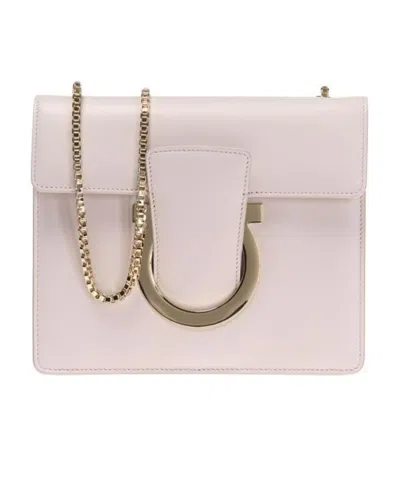 Ferragamo Logo Details Shoulder Bag In Pink