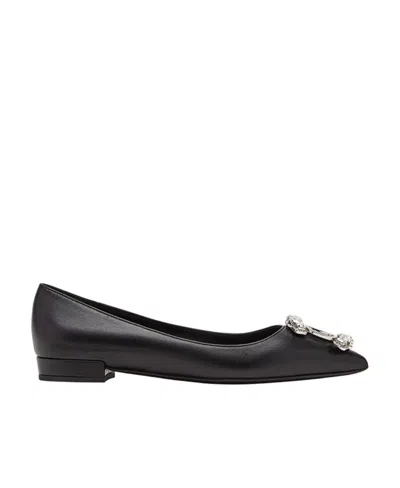 Ferragamo Logo Flat Shoes In Black