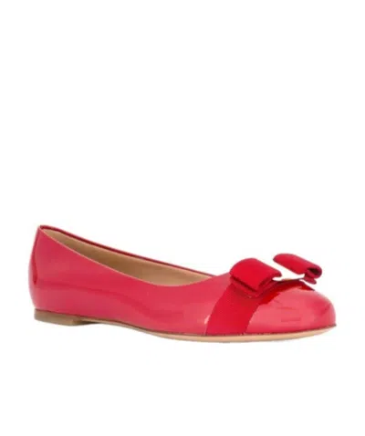 Ferragamo Logo Flats In Red