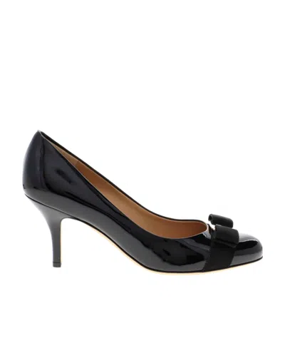 Ferragamo Logo High Heels In Black