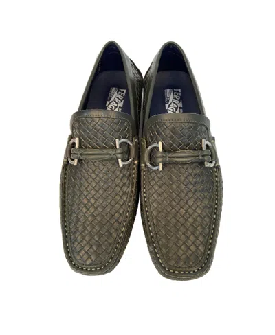 Ferragamo Logo Leisure Business Shoes In Black