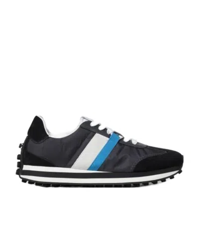 Ferragamo Logo Low-upper Sports Shoes In Black