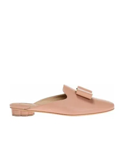 Ferragamo Logo Muller Shoes In Nude