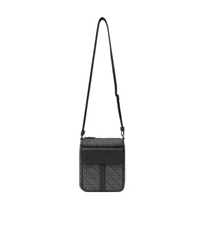 Ferragamo Logo Shoulder Bag In Black