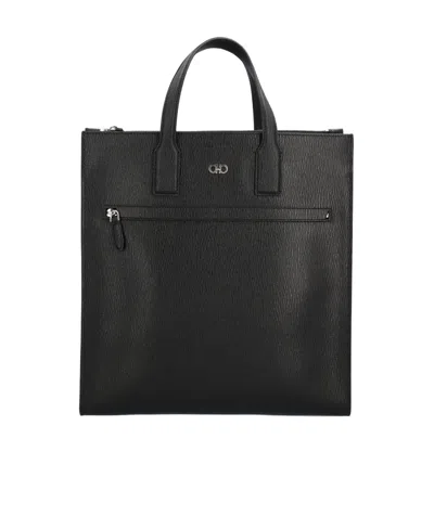 Ferragamo Logo Shoulder Bag In Black