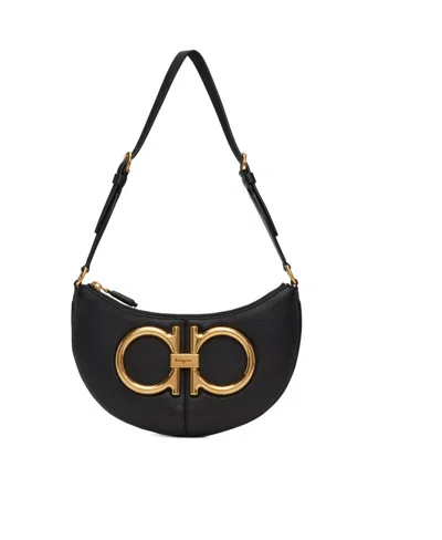 Ferragamo Logo Shoulder Bag In Black