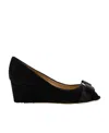 Ferragamo Bow High Heels In Black