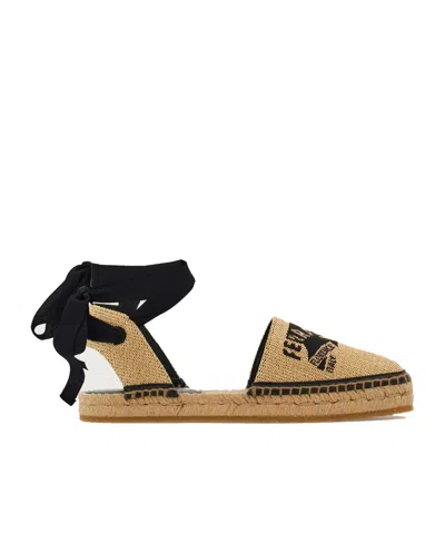 Ferragamo Logo Straw Flat Sandals In Beige