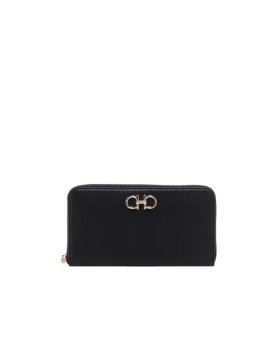 Ferragamo Gancini Continental Wallet In Black