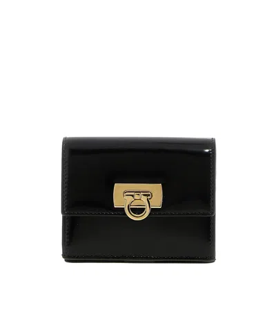 Ferragamo Logo Wallet In Black