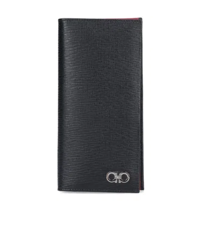 Ferragamo Logo Wallet In Black