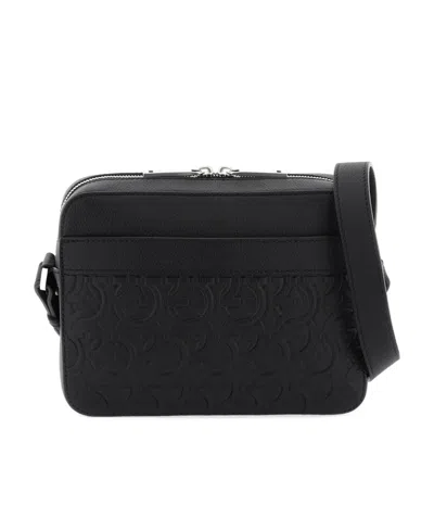 Ferragamo Logo Zipper Shoulder Bag In Black
