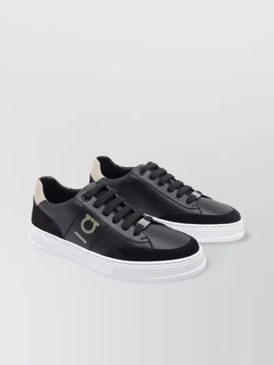 Ferragamo Low Top Leather Sneakers With Contrast Heel Tab In Black