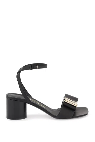 Ferragamo Luxurious Black Double Bow Leather Sandals For Women In Multicolor
