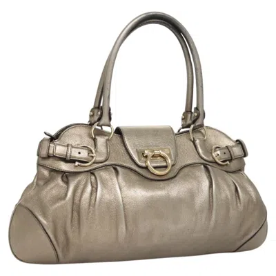 Pre-owned Ferragamo Marisa Crossbody Leather Leather Shoulder Bag Bag () In Gold