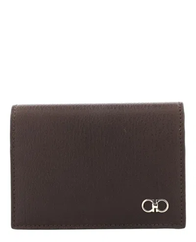 Pre-owned Ferragamo Men's  Textured Gancini Wallet In Brown