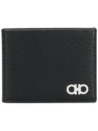 Ferragamo Men Gancini Leather Trifold Wallet In Black