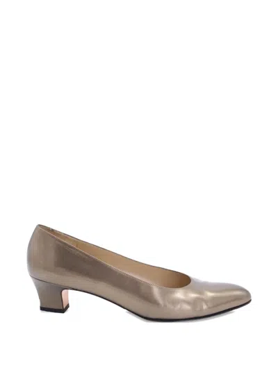 Pre-owned Ferragamo Metallic Leather Pumps In Brown